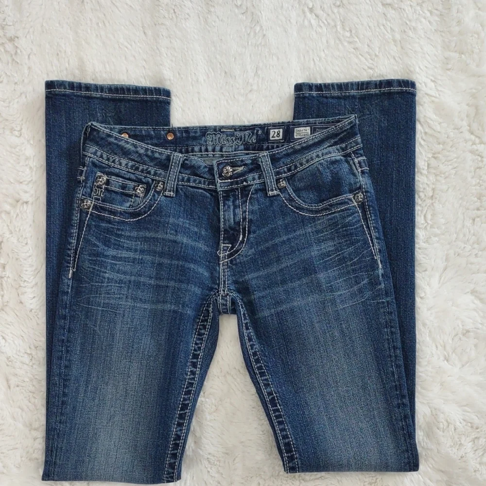 MISS ME STRAIGHT Blue Jeans with Embellished Pockets - Picture 11 of 17